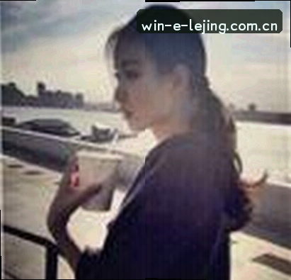李女士